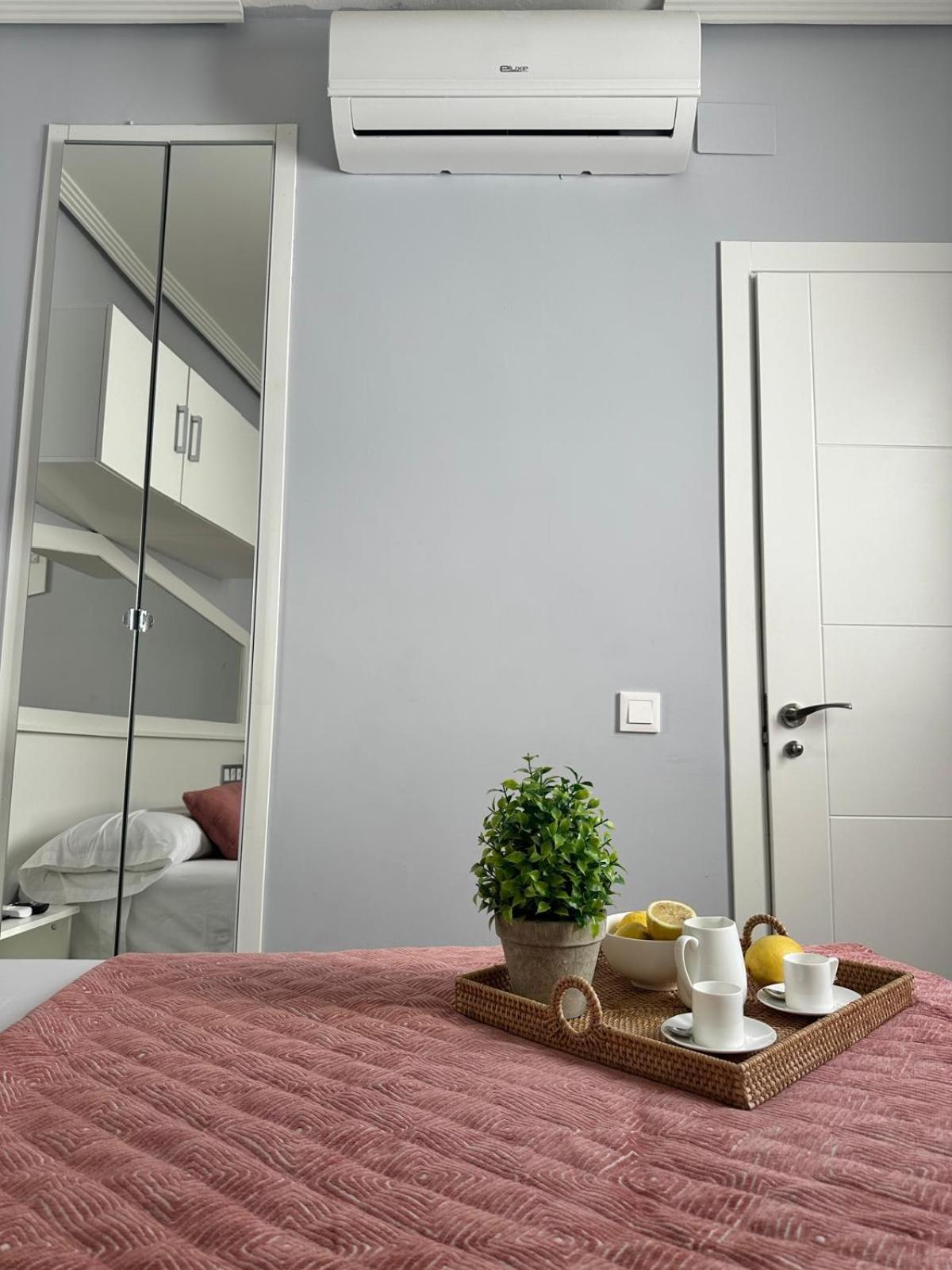 Piso Madrid Centro 5 Min Andando Gran Viaアパートメント エクステリア 写真